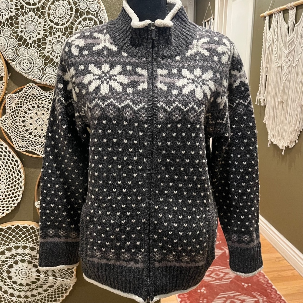 L.L. Bean 100% Lambswool Fair Isle Zip-Up Sweater Jacket – Size M